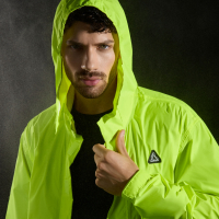 CAMPERA HIDRO POUCH