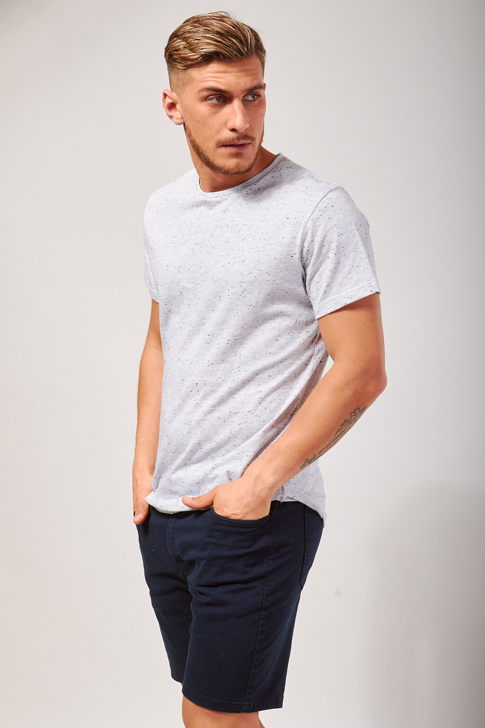 REMERA VOLT REMERA VOLT