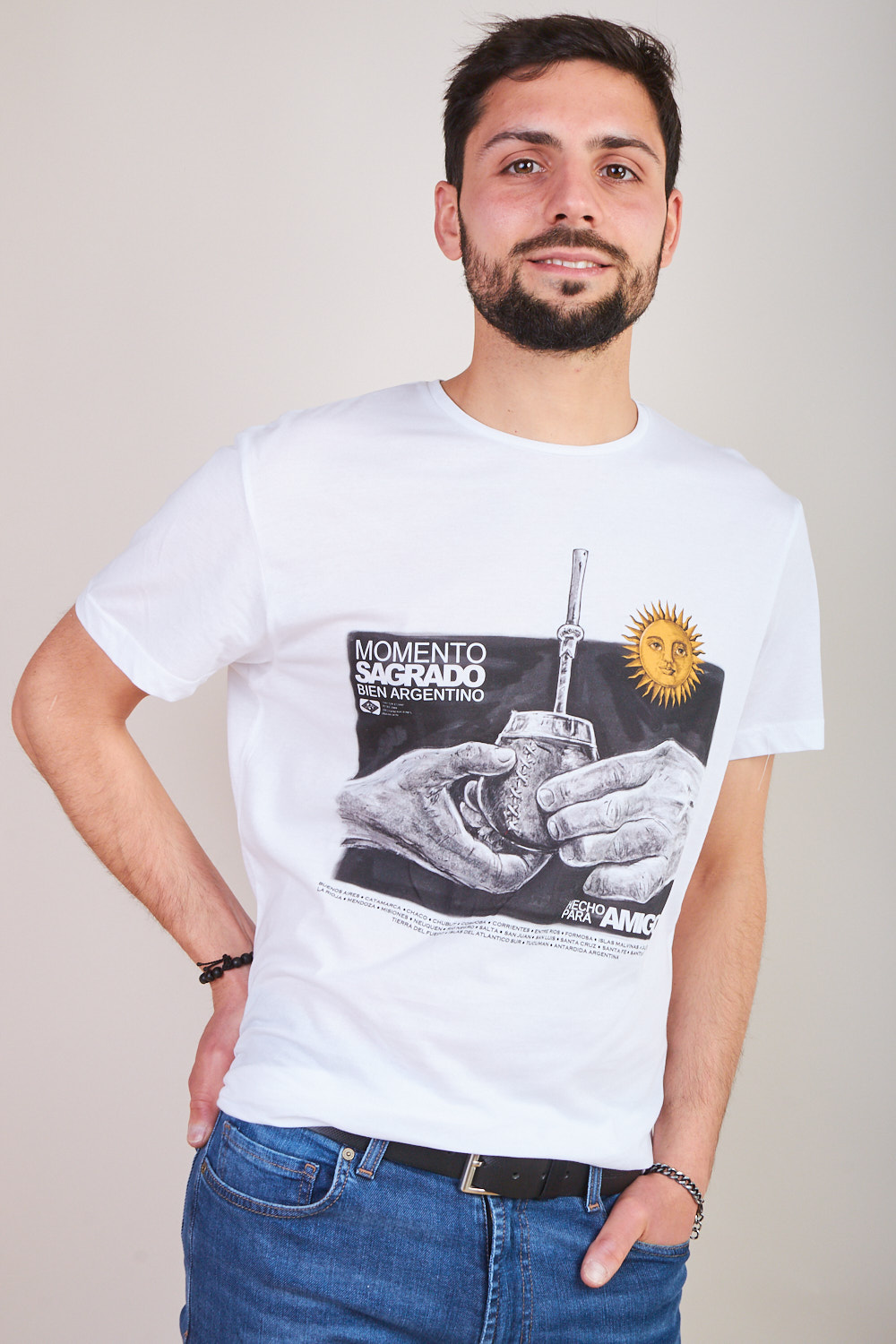 REMERA DESH MOMENTO SAGRADO REMERA DESH MOMENTO SAGRADO