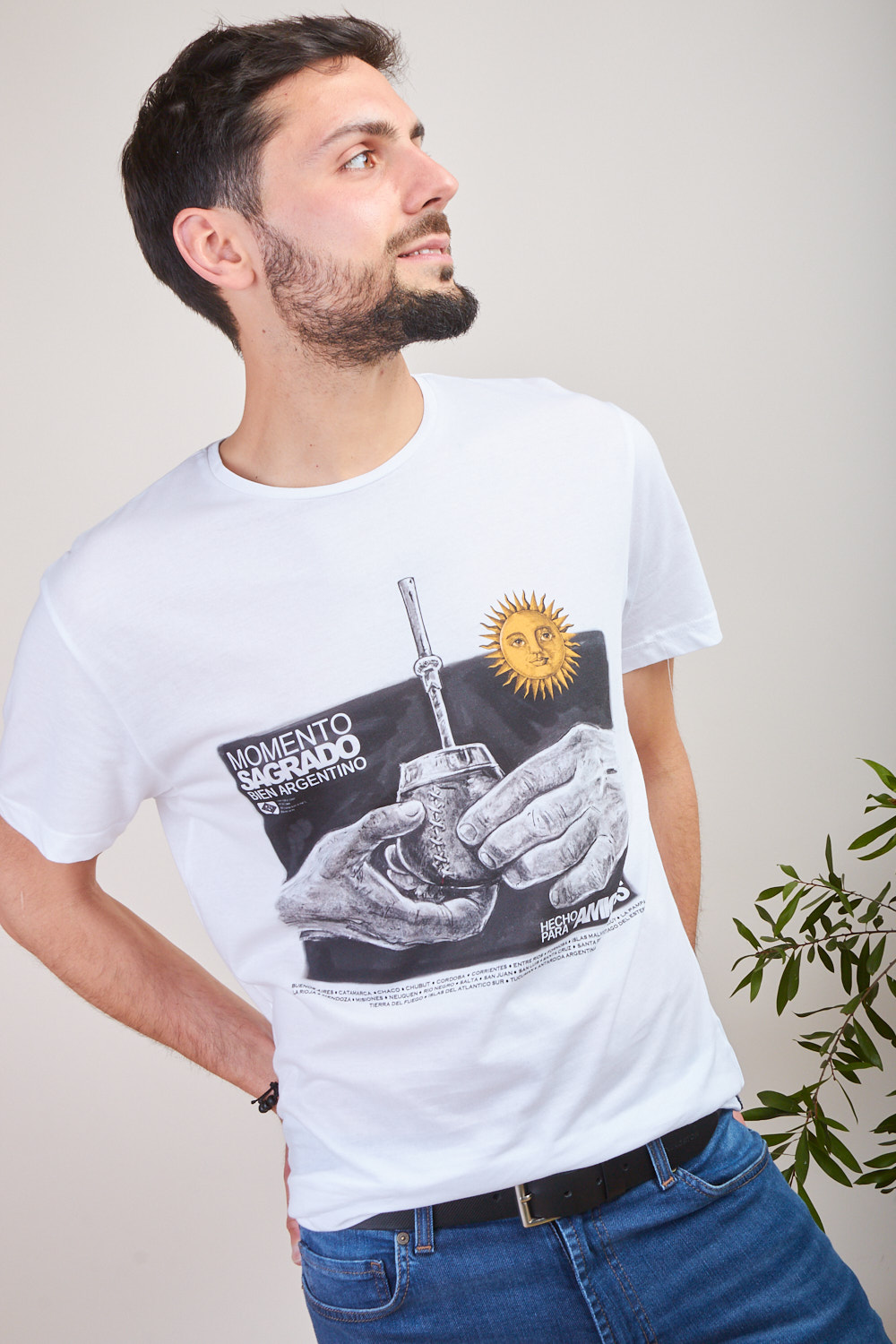 REMERA DESH MOMENTO SAGRADO REMERA DESH MOMENTO SAGRADO