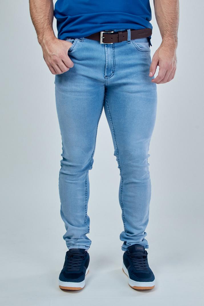 Tendencias Pantalones y Jeans Hombre Primavera Verano 2022 - Modaellos.com