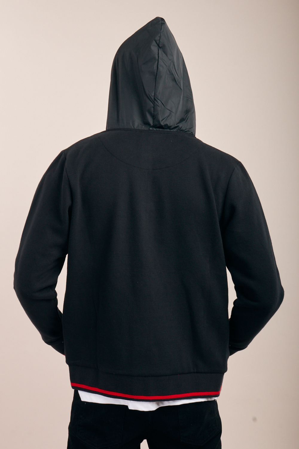 CAMPERA NOVEMBER CANGURO CAMPERA NOVEMBER CANGURO