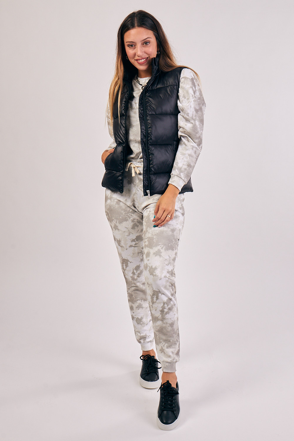 PANTALON JOGGING CLASICO J.CARTIER CON BOLSILLOS TALLE M al XL. HAY TALLES  ESPECIALES 2XL Y 3XL 400 mas cu | Distrito Moda